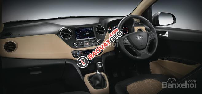 Cần bán Hyundai Grand i10 năm 2018 CKD, màu trắng, giá cực sốc-2