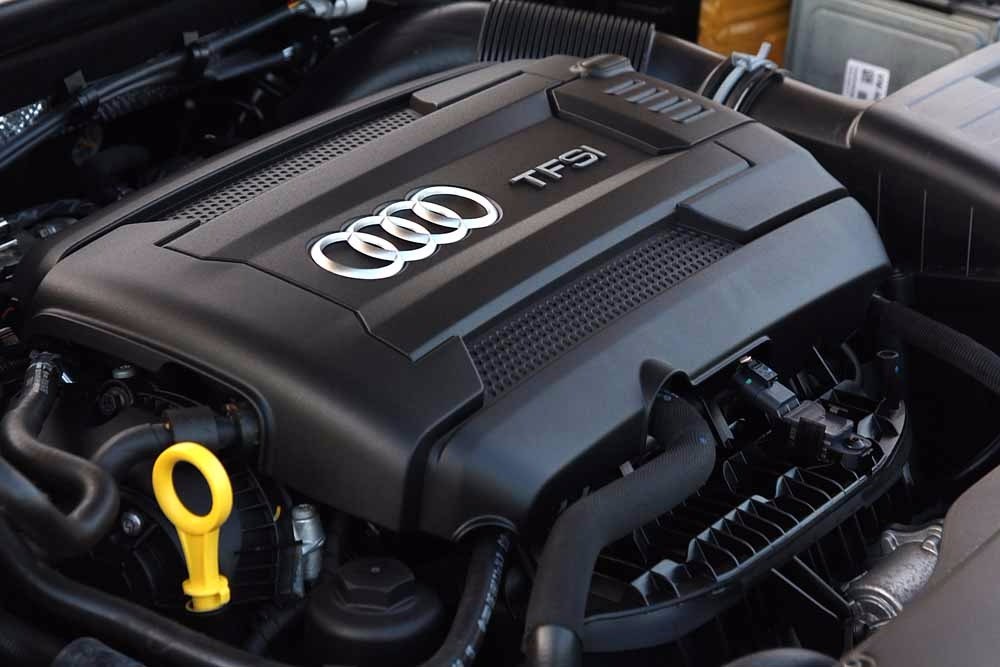 Cần bán gấp Audi TT đời 2016, màu vàng, nhập khẩu nguyên chiếc-3