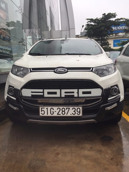 Cần bán Ford EcoSport năm 2017, màu trắng, nhập khẩu chính hãng, giá chỉ 580 triệu-1