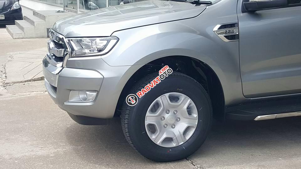 KM lớn, phụ kiện và giảm giá tốt với xe Ford Ranger XLT, hỗ trợ trả góp tại Hà Nam-1