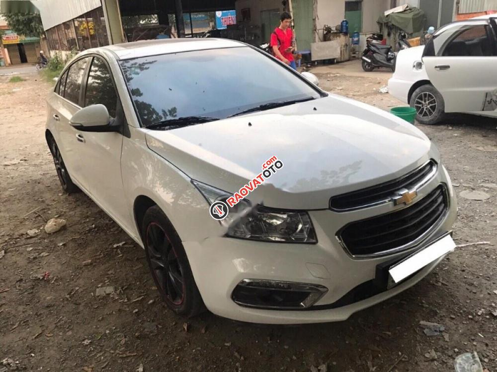 Bán ô tô Chevrolet Cruze LTZ 1.8 AT đời 2015, màu trắng xe gia đình-0