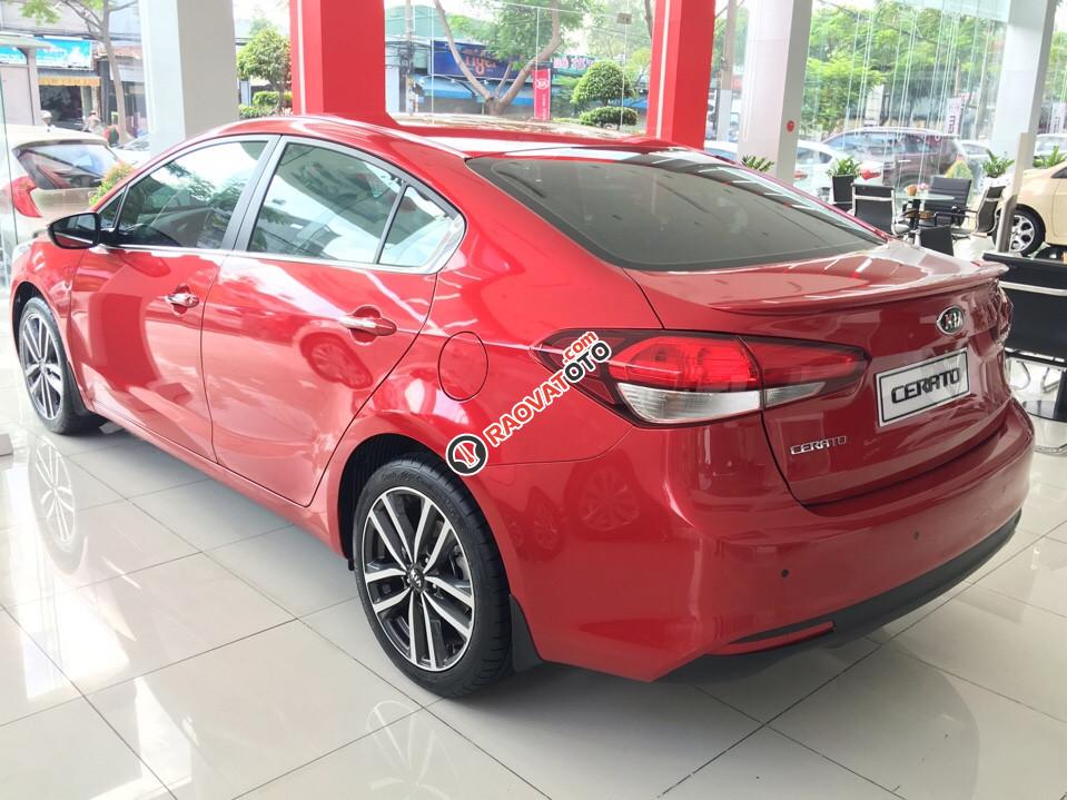 Kia Cerato 2.0 AT 2017, số tự động, màu đỏ, ghế lái tự lùi khi mở cửa-2