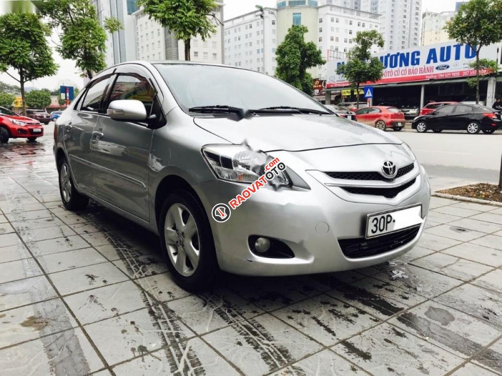 Cần bán Toyota Vios đời 2009, màu bạc số tự động-0