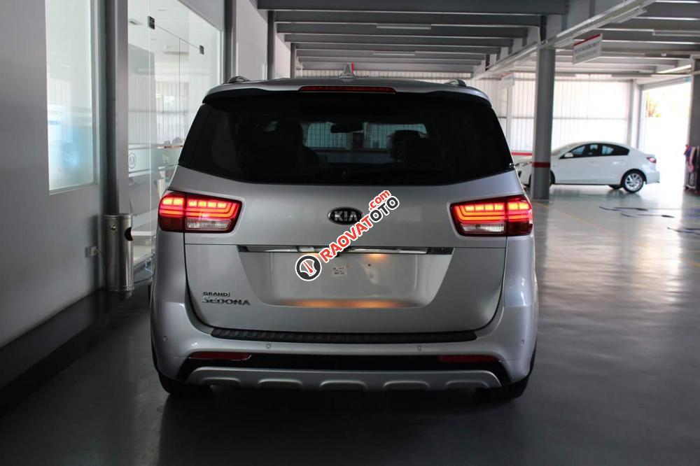 Bán Kia Sedona GAT 2015, giá hạt giẻ-4