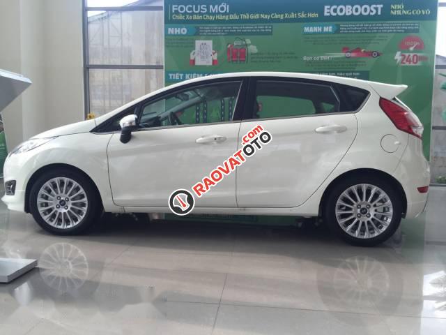 Bán Ford Fiesta 1.5L  Titanium 2017, màu trắng-3