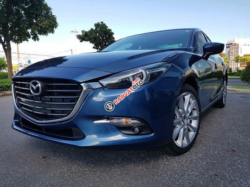 Bán gấp Mazda 3 SD Facelift - liên hệ: Mr Toàn: 0936.499.938-0