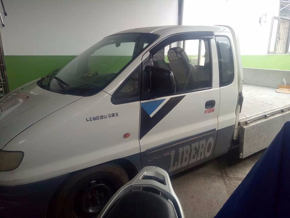 Bán Hyundai Libero đời 2004, màu trắng, nhập khẩu, 200 triệu-1