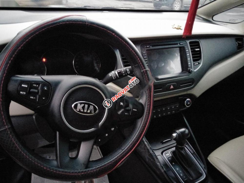 Bán Kia Rondo GAT năm 2016, màu đen, 605 triệu-8