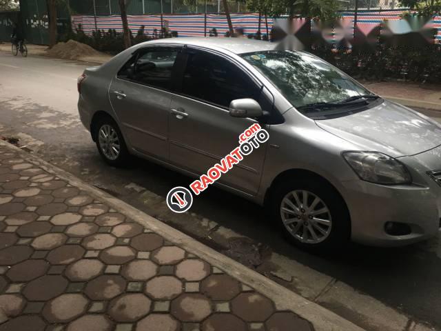 Chính chủ bán Toyota Vios E năm 2011, màu bạc-2