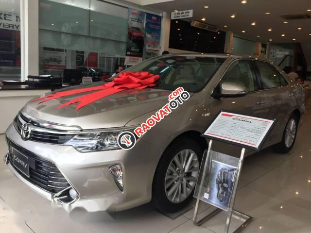 Bán ô tô Toyota Camry đời 2017, giá chỉ 965 triệu-1