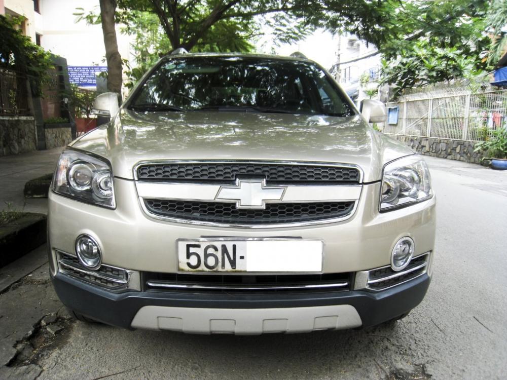 Bán xe Chevrolet Captiva đời 2010, màu bạc, nhập khẩu  -9