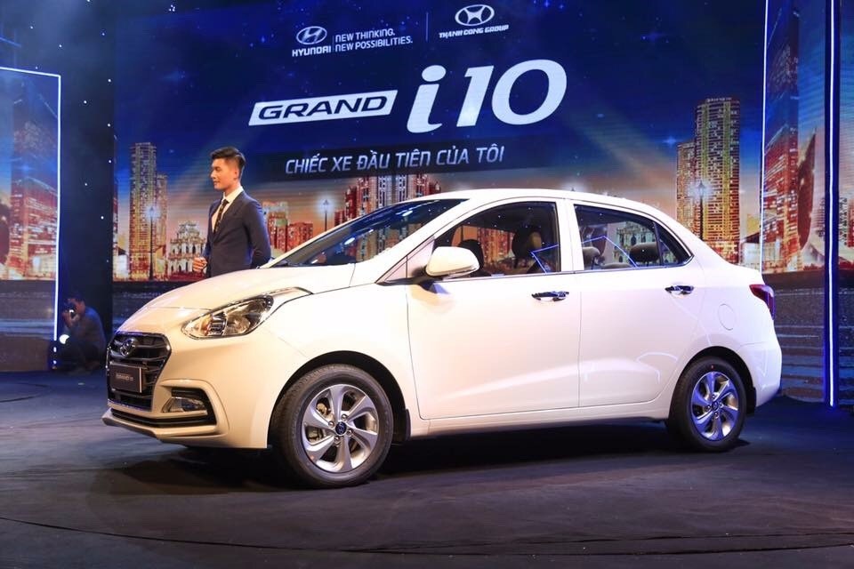 Bán Hyundai Grand i10 đời 2017, màu đỏ, nhập khẩu  -3