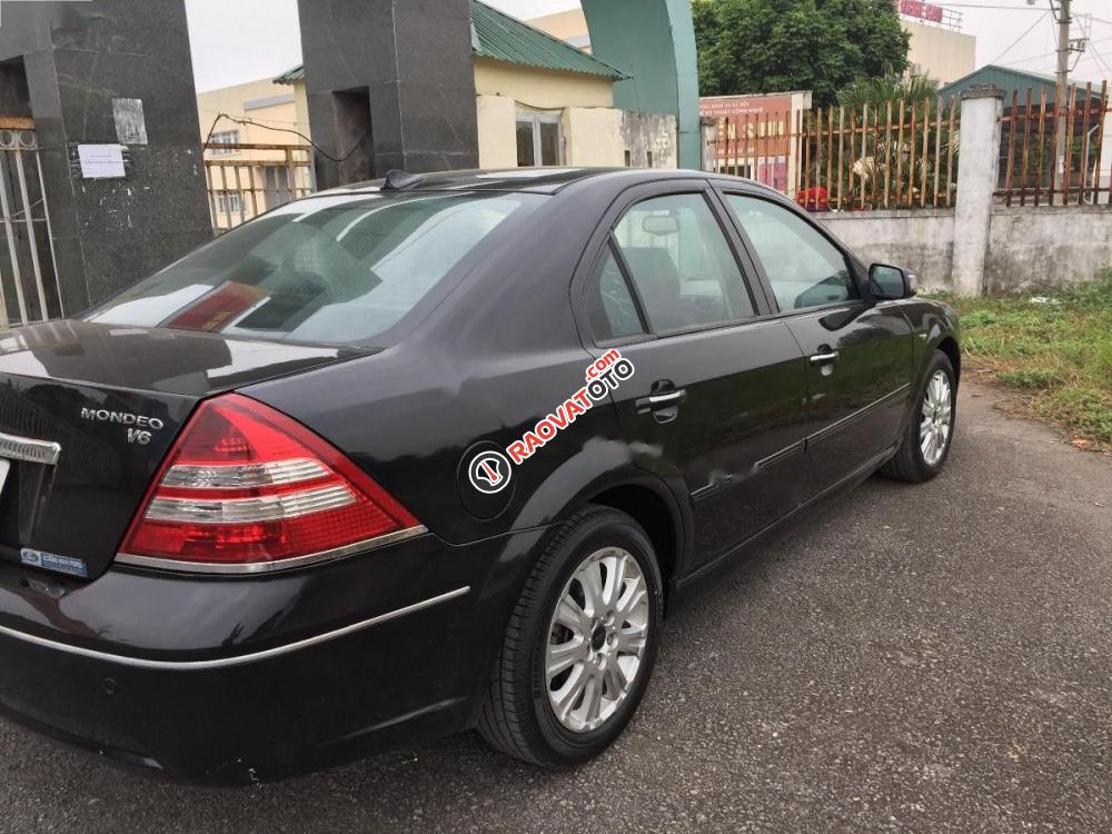 Cần bán xe Ford Mondeo 2.5 đời 2004, màu đen, giá cạnh tranh-0