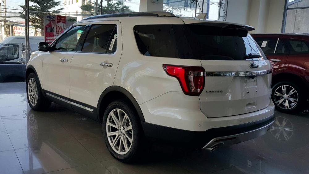 Cần bán Ford Explorer đời 2017, màu đỏ, nhập khẩu nguyên chiếc-13