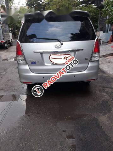 Bán xe Toyota Innova đời 2010, màu bạc  -1