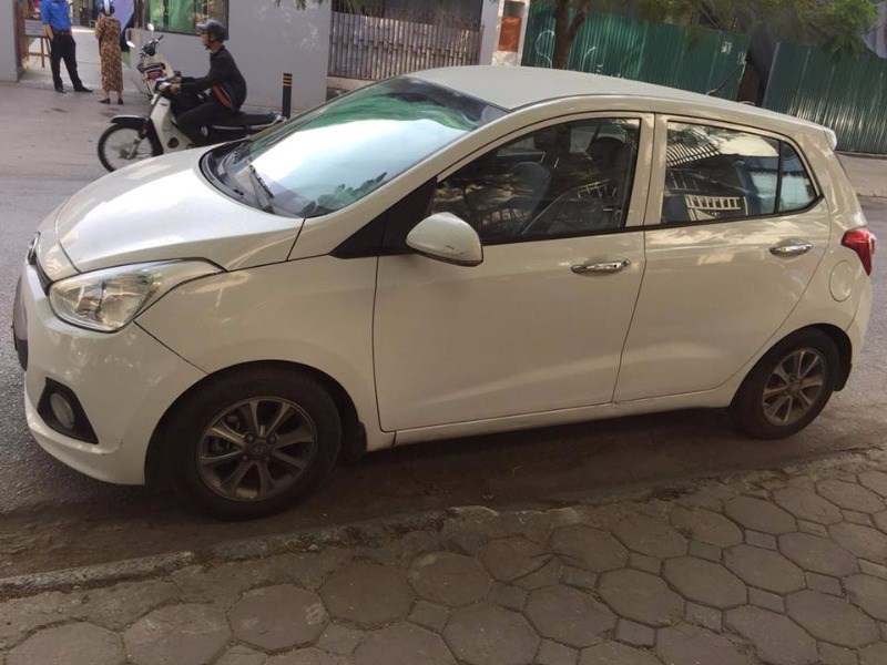 Cần bán Hyundai Grand i10 đời 2015, màu trắng, nhập khẩu, số sàn-4