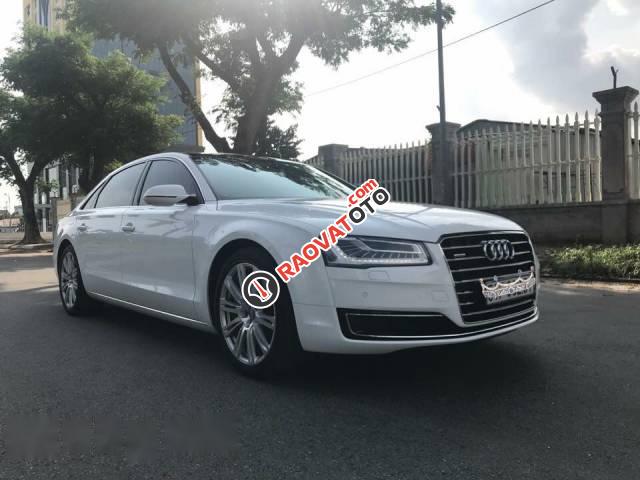 Gia đình bán Audi A8 đời 2014, màu trắng-2