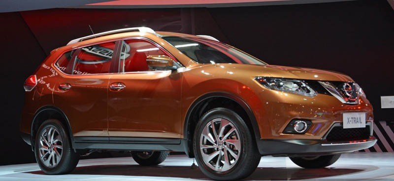 Bán Nissan X trail đời 2016, màu bạc, nhập khẩu chính hãng-29