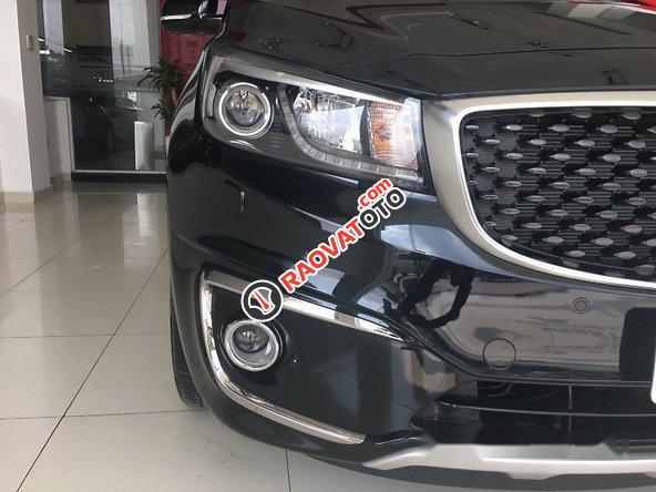 Bán Kia Sedona sản xuất 2017, màu đen-2