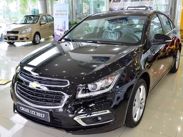 Bán ô tô Chevrolet Cruze đời 2017, màu đen, nhập khẩu  -1