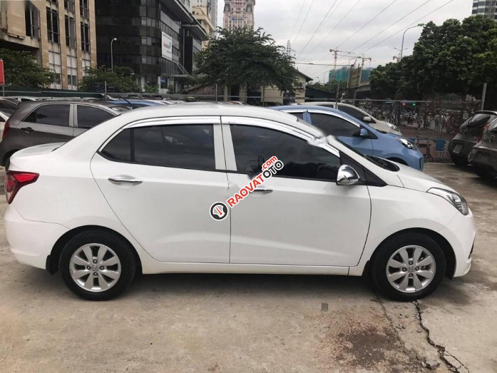 Bán Hyundai Grand i10 1.2 MT 2016, màu trắng, nhập khẩu nguyên chiếc-2