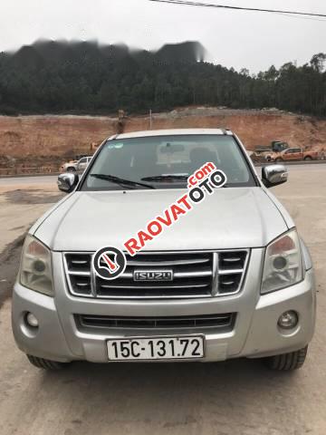 Cần bán xe Isuzu Dmax đời 2008, màu bạc-0