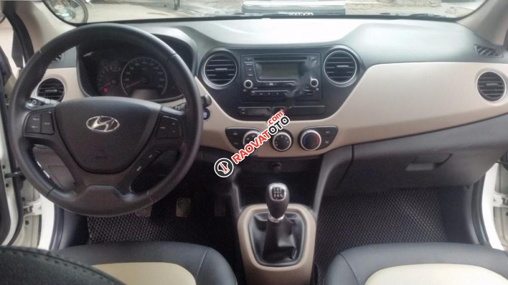 Cần bán gấp Hyundai Grand i10 1.0 MT 2015, màu bạc, nhập khẩu chính chủ-6