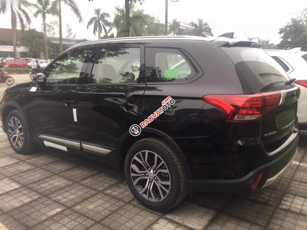 Bán xe Mitsubishi Outlander 2.0 STD đời 2017, màu đen, nhập khẩu Nhật Bản, giá 973tr-0