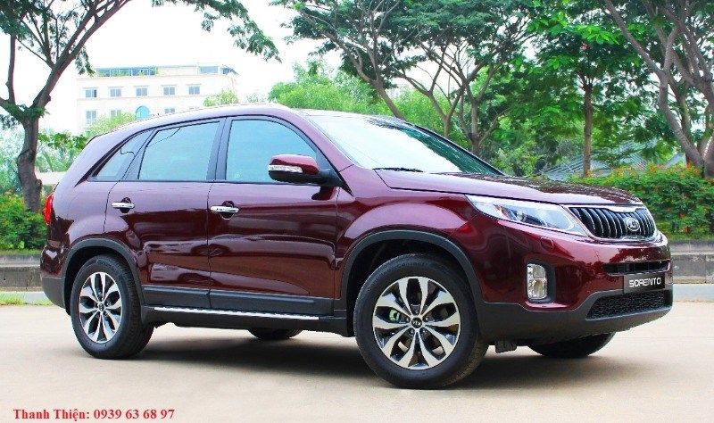 Bán xe Kia Sorento đời 2017, màu đỏ, nhập khẩu nguyên chiếc-2