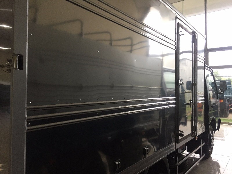 Bán xe Hyundai Mighty đời 2017, nhập khẩu chính hãng-0