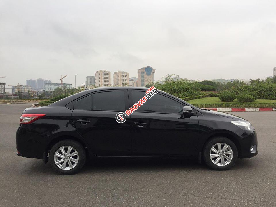 Bán xe Toyota Vios 1.5 E đời 2014, màu đen chính chủ xe gia đình-8