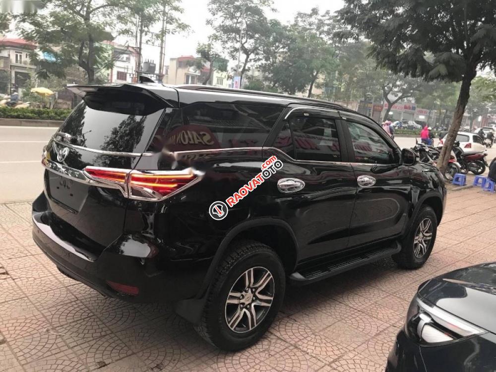 Bán Toyota Fortuner 2.7V đời 2016, màu đen, nhập khẩu nguyên chiếc, số tự động-2