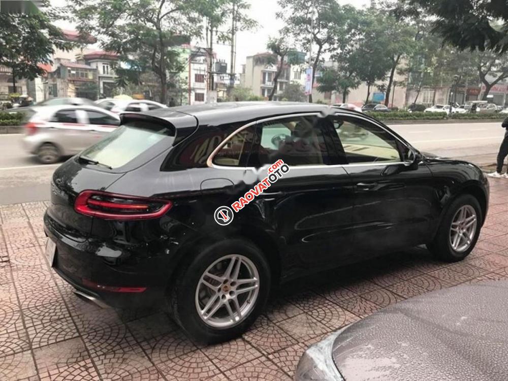 Salon bán Porsche Macan năm 2015, màu đen, nhập khẩu-8