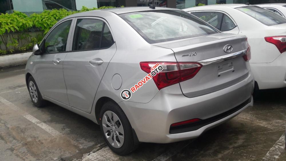Còn 1 xe Grand i10 Sedan base màu bạc, duy nhất, giao ngay, thanh toán chỉ từ 90 triệu có xe-2