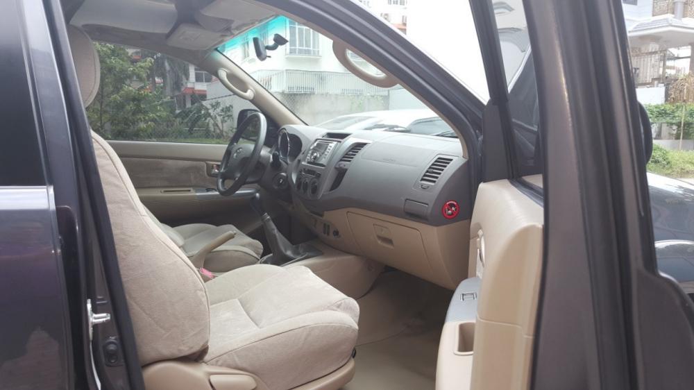 Bán Toyota Fortuner đời 2010, màu xám, xe nhập, số sàn-7