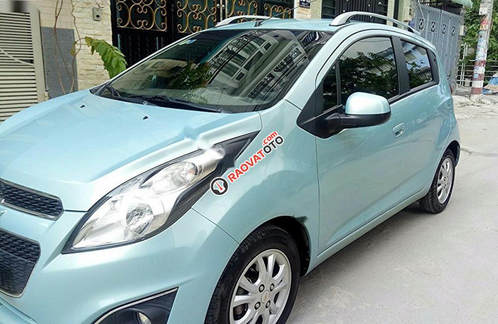 Cần bán gấp Chevrolet Spark LTZ năm 2014, xe nhập số tự động-1