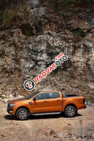 Bán Ford Ranger Wildtrak 3.2 Navigation đời 2017, màu cam-2