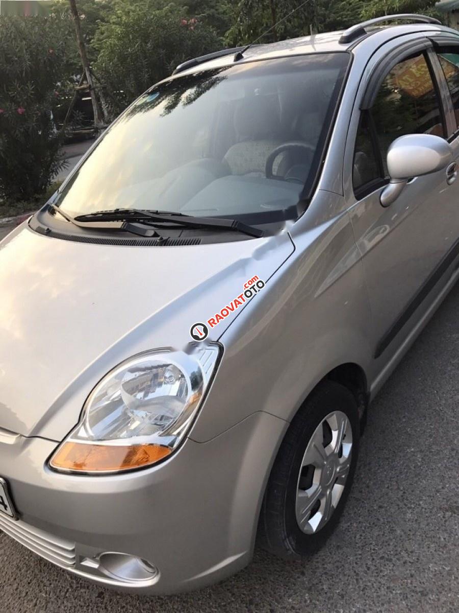 Bán Chevrolet Spark đời 2011, màu bạc-4