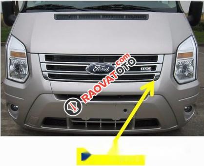 Cần bán gấp Ford Transit đời 2017, màu bạc-11