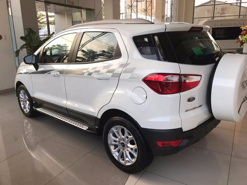 Cần bán Ford EcoSport năm 2017, màu trắng, nhập khẩu chính hãng, giá chỉ 580 triệu-3