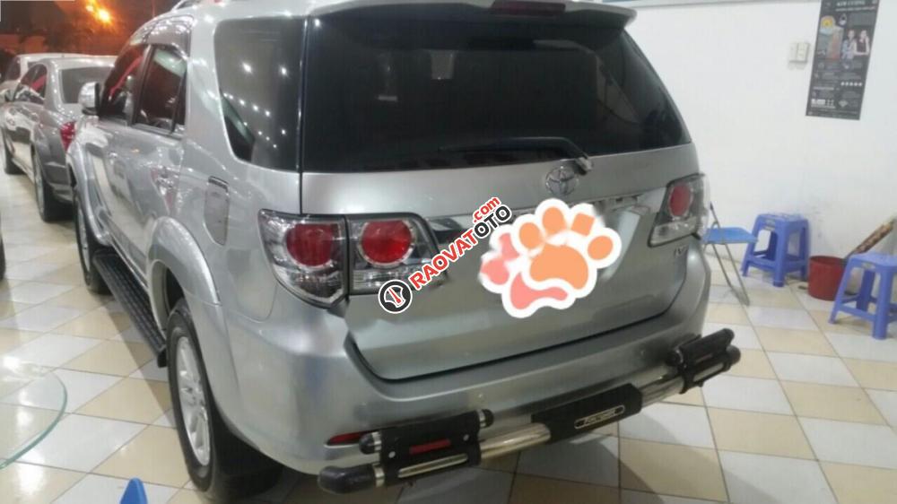 Cần bán lại xe Toyota Fortuner 2.7 AT đời 2015, màu bạc giá cạnh tranh-1