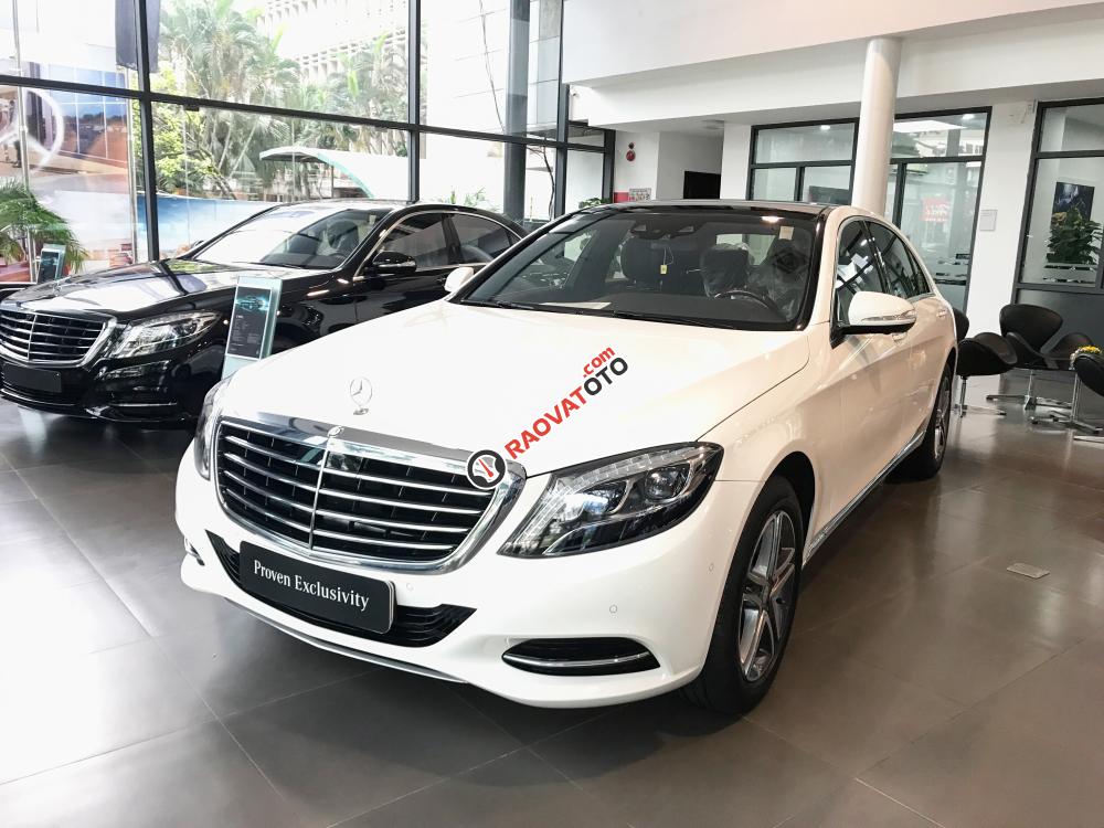 Cần bán lại xe Mercedes S400 đời 2017, màu trắng chính chủ-0