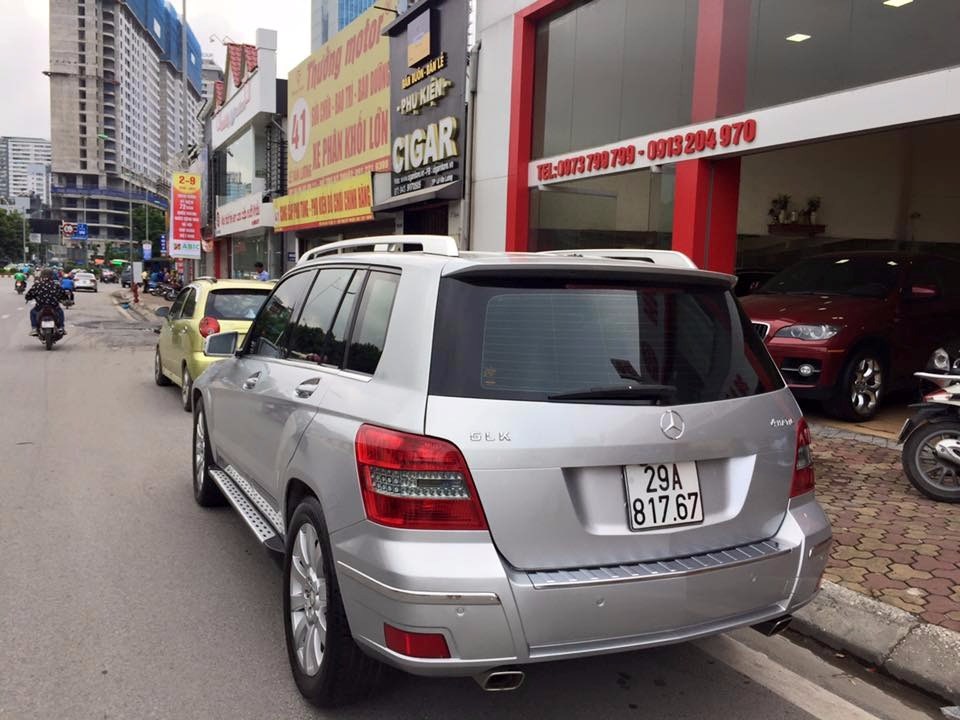 Bán xe Mercedes GLK 300 4 matic đời 2009, màu bạc, nhập khẩu, số tự động, giá tốt-8