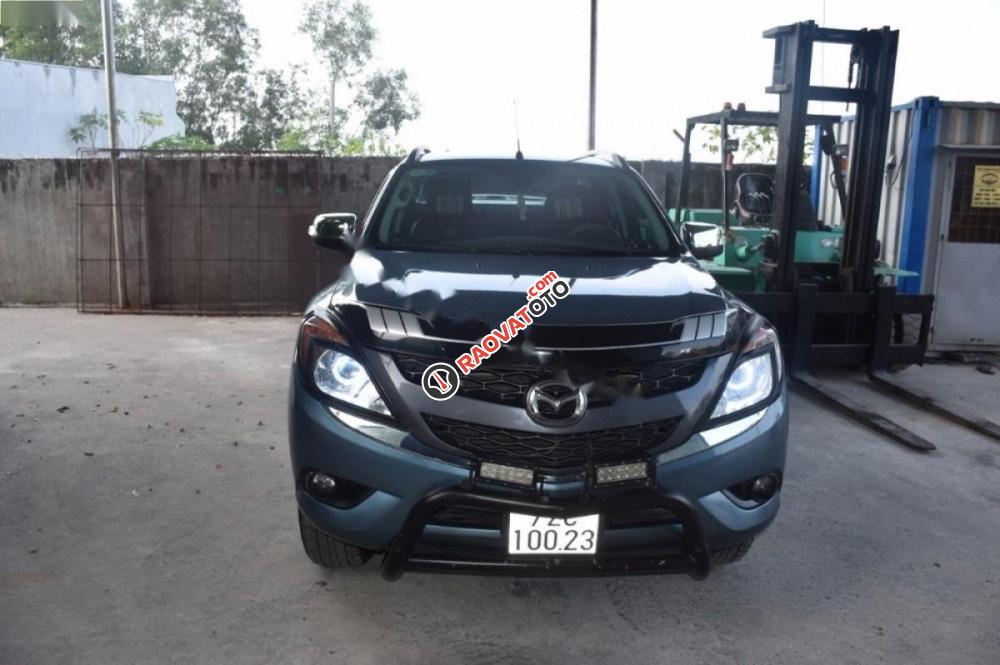 Cần bán lại xe Mazda BT 50 đời 2014, màu xanh lam, xe nhập ít sử dụng, giá tốt-0