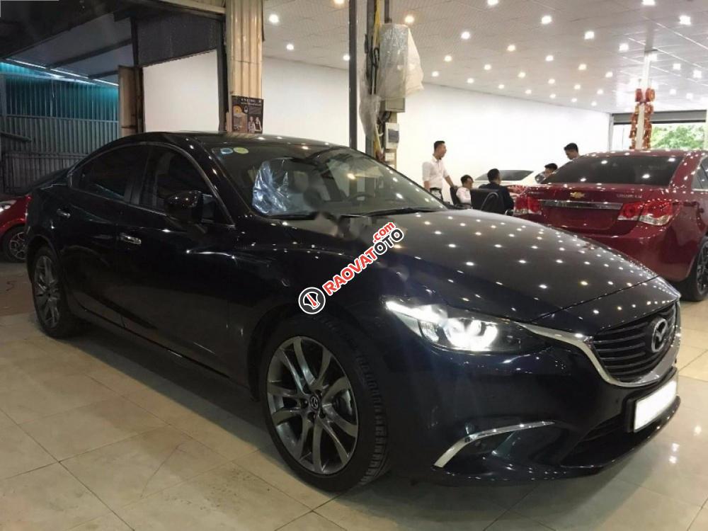 Cần bán lại xe Mazda 6 2.0AT đời 2017, màu xanh lam, 928 triệu-2