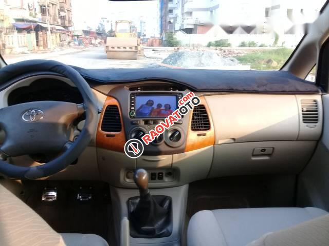 Bán Toyota Innova đời 2010, màu bạc, 425 triệu-5