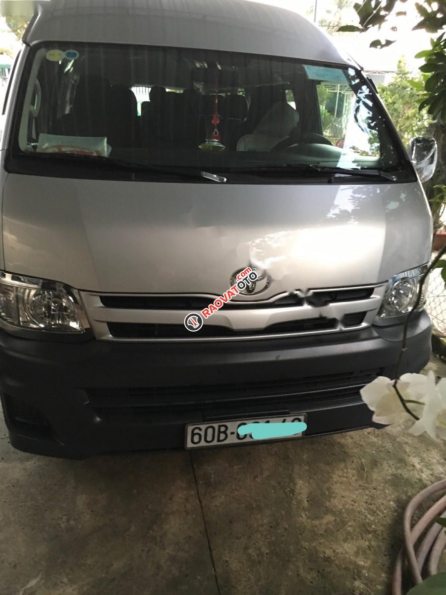 Bán Toyota Hiace đời 2013, màu bạc, nhập khẩu Nhật Bản chính chủ, giá chỉ 765 triệu-0