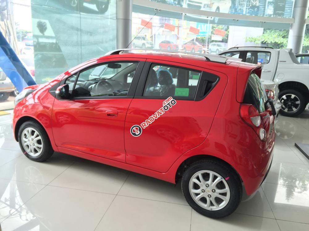 Chevrolet Spark LT 1.2L màu đỏ 5 chỗ, hỗ trợ vay ngân hàng lên đến 90% - LH: 0945.307.489 Huyền-2