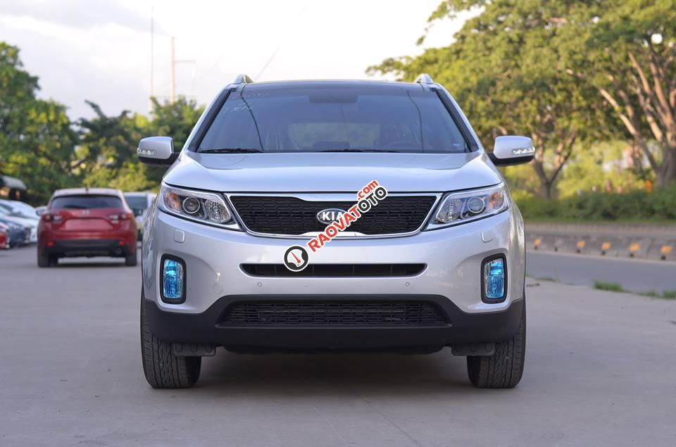 Bán xe Kia Sorento DATH màu trắng đời 2018, 939tr, số tự động, giá khuyến mãi-4