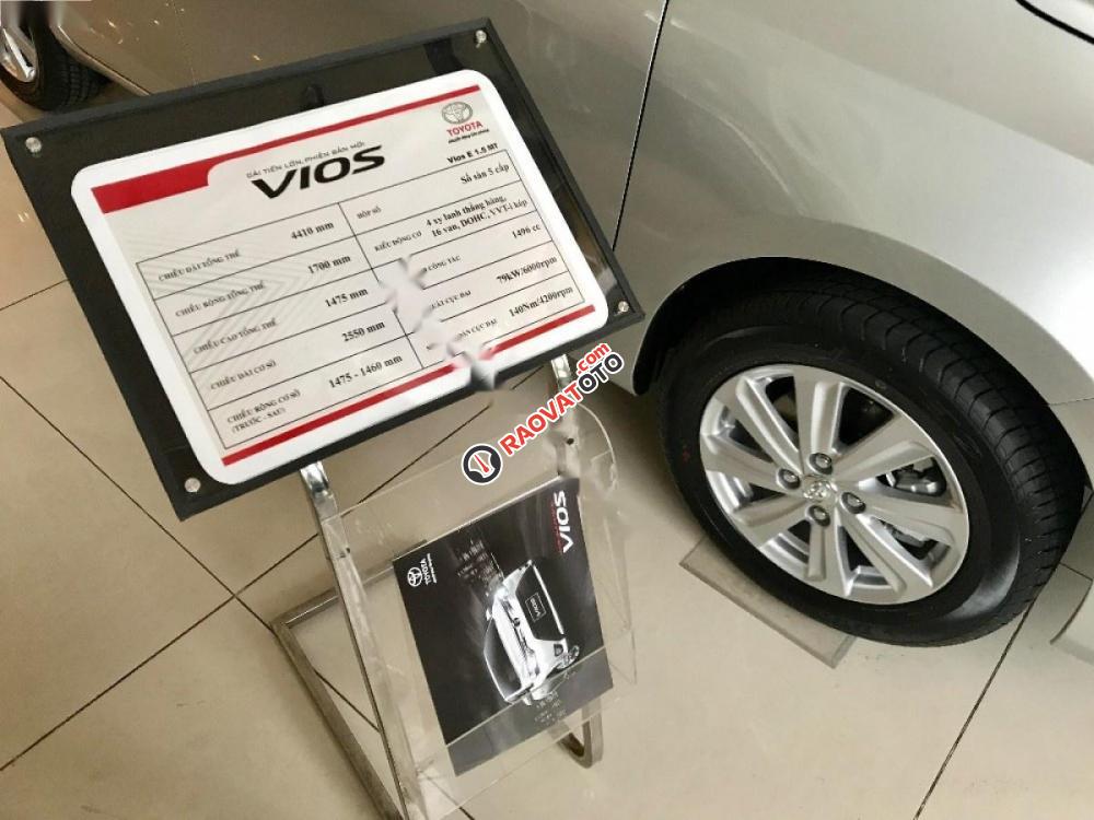 Bán Toyota Vios 1.5E sản xuất 2017, màu bạc, giá chỉ 480 triệu-5